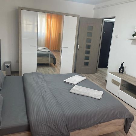 Maria Central Studio Râmnicu Vâlcea Εξωτερικό φωτογραφία